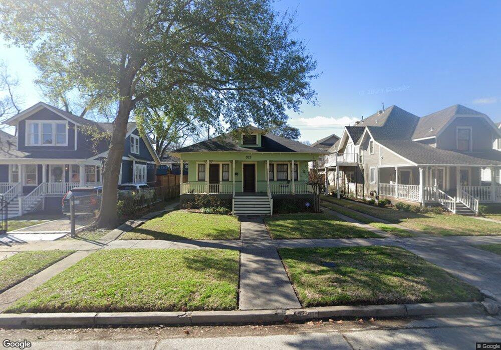 917 Harvard St, Houston, TX 77008 - photo 1