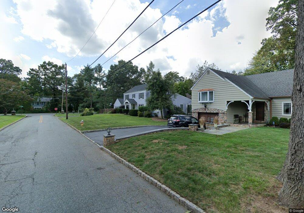 1 N Oak Ct, Madison, NJ 07940 - photo 1