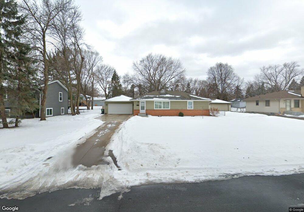 8406 Emerson Ave S, Bloomington, MN 55420 - photo 1