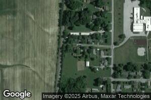 5 Maxine Ln, Roachdale, IN 46172