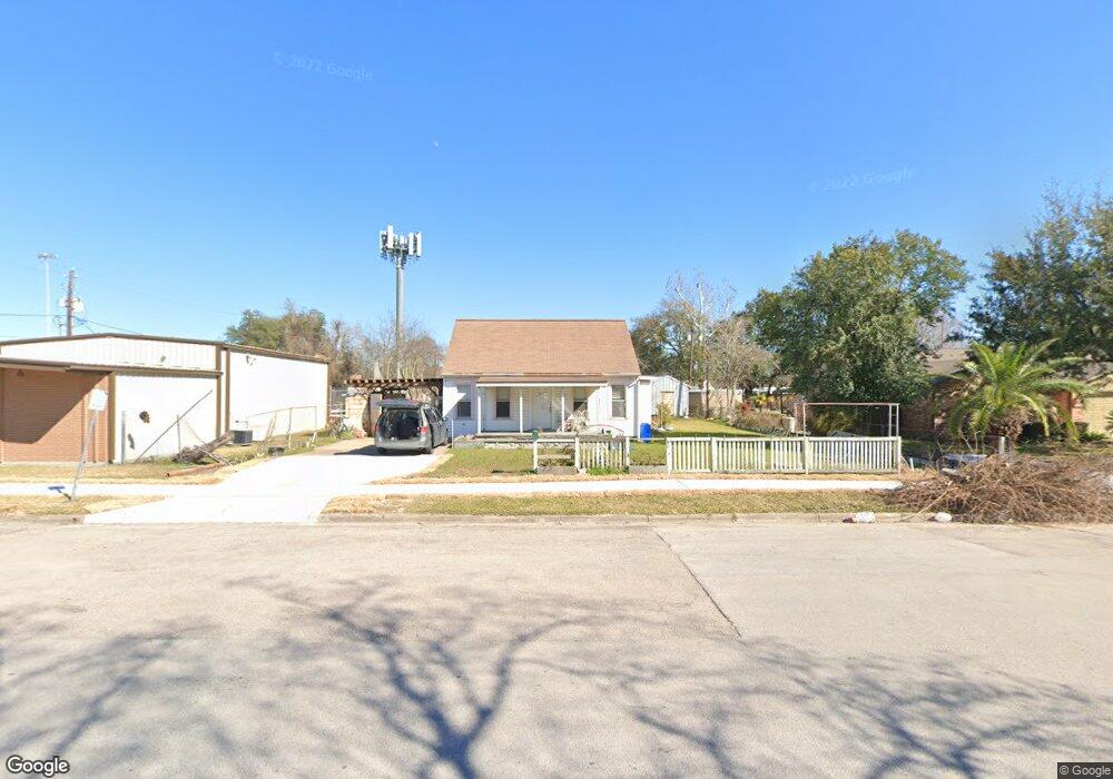 3913 Dover St, Houston, TX 77087 - photo 1