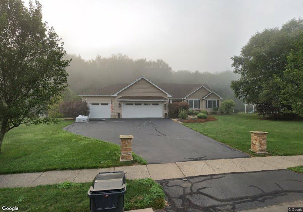 56 Hydrangea Ln, Suffield, CT 06078 - photo 1