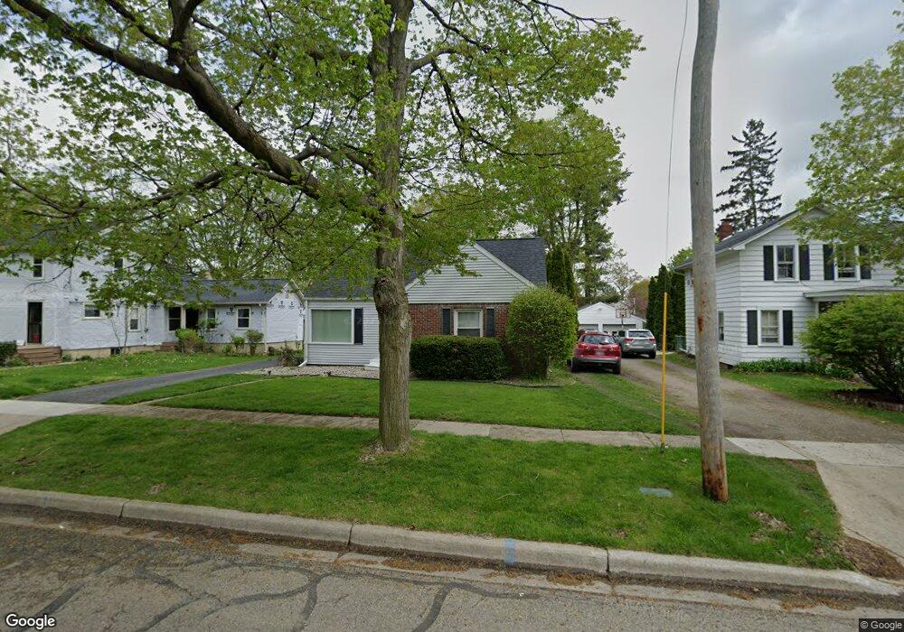 370 Budlong St, Adrian, MI 49221 - photo 1