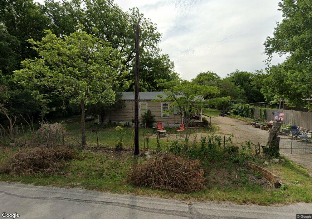 147 Brookshire Ave, Azle, TX 76020 - photo 1