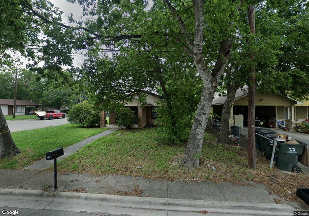 216 Juarez St, San Marcos, TX 78666 - photo 1