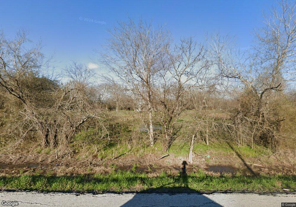 718 Anton Stade Rd, Rosenberg, TX 77471 - photo 1