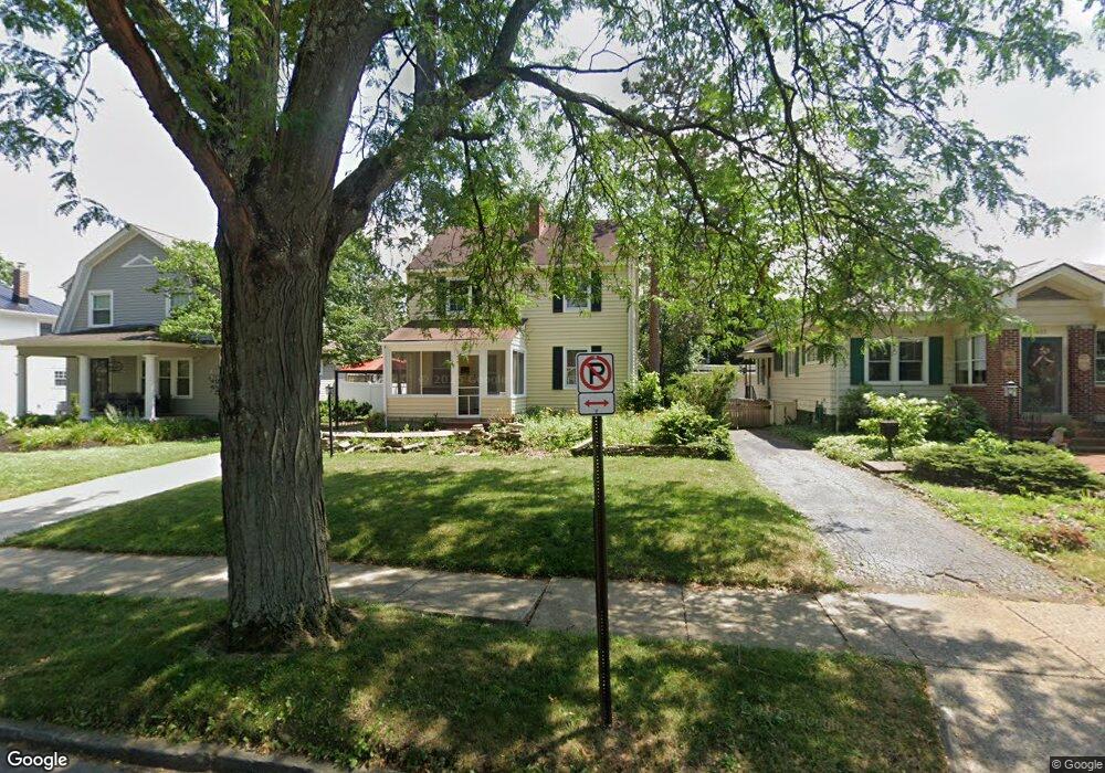 451 E Dunedin Rd, Columbus, OH 43214 - photo 1