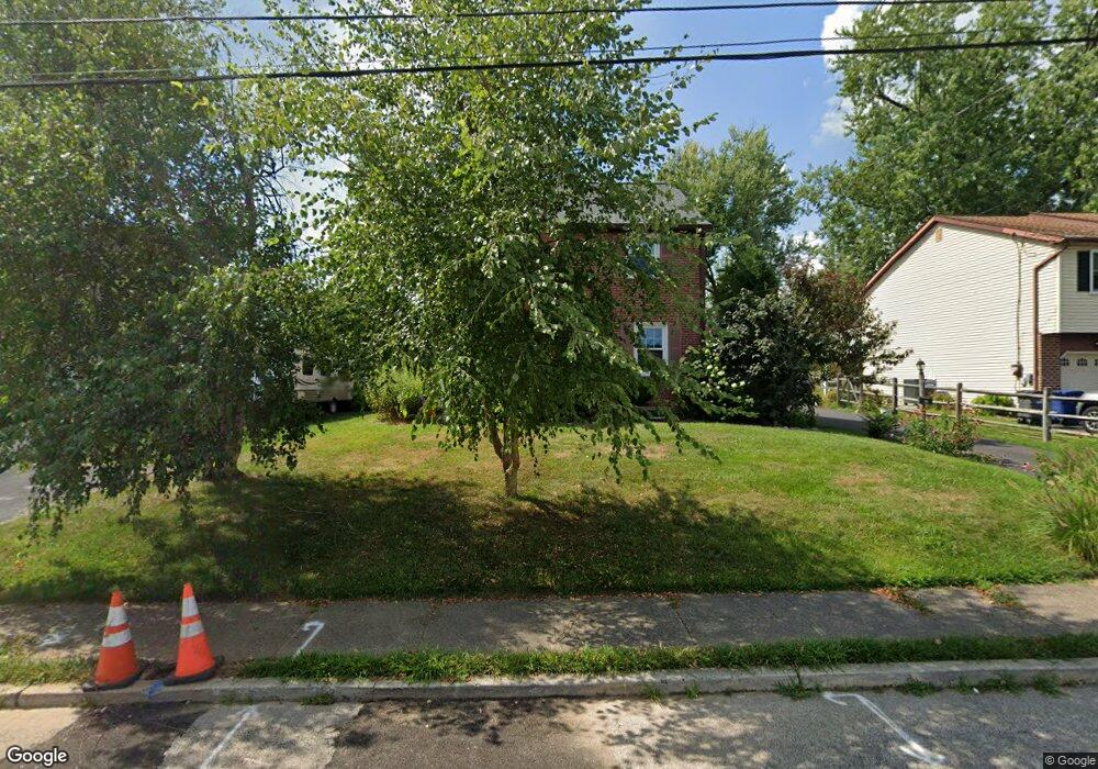 443 Edgewood Dr, Ambler, PA 19002 - photo 1