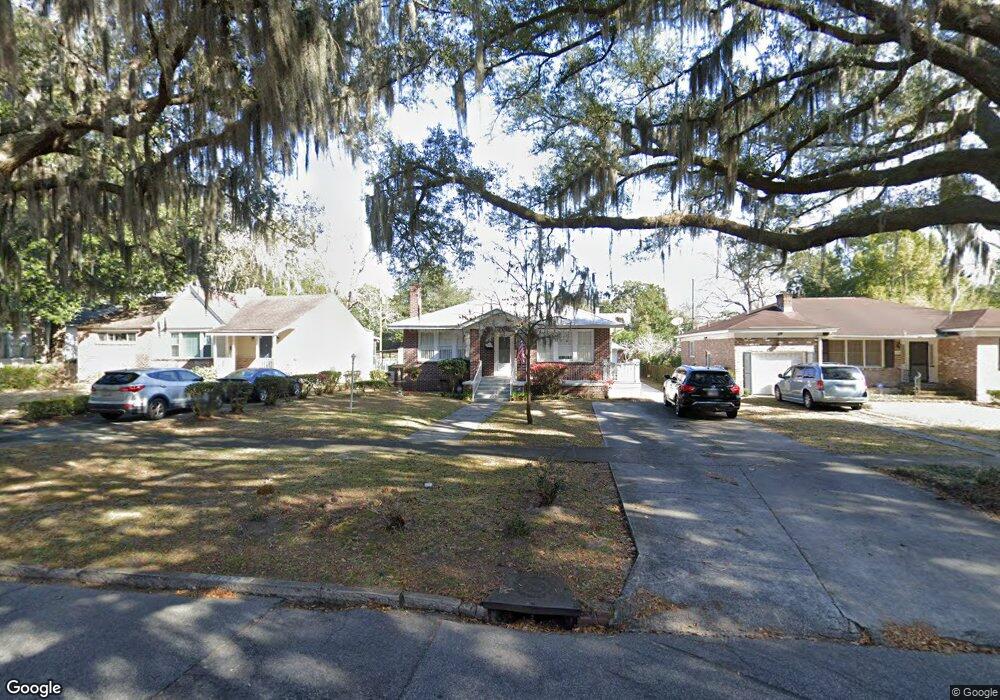 1914 E Henry St, Savannah, GA 31404 - photo 1