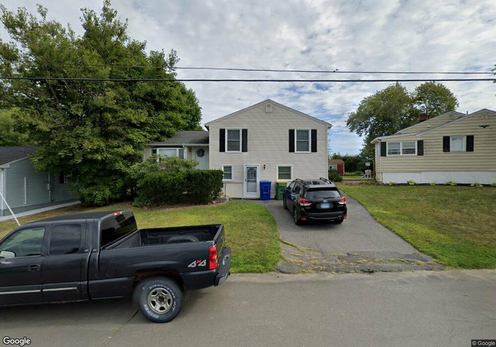 79 Cronin Dr, Waterbury, CT 06708 - photo 1