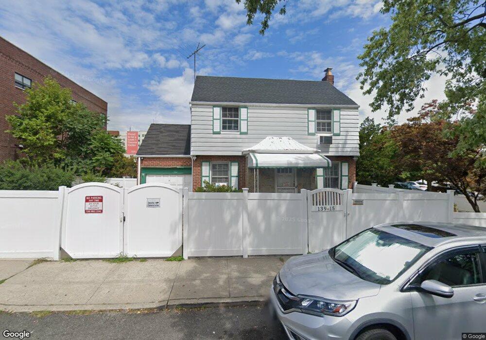 13915 58th Ave, Flushing, NY 11355 - photo 1