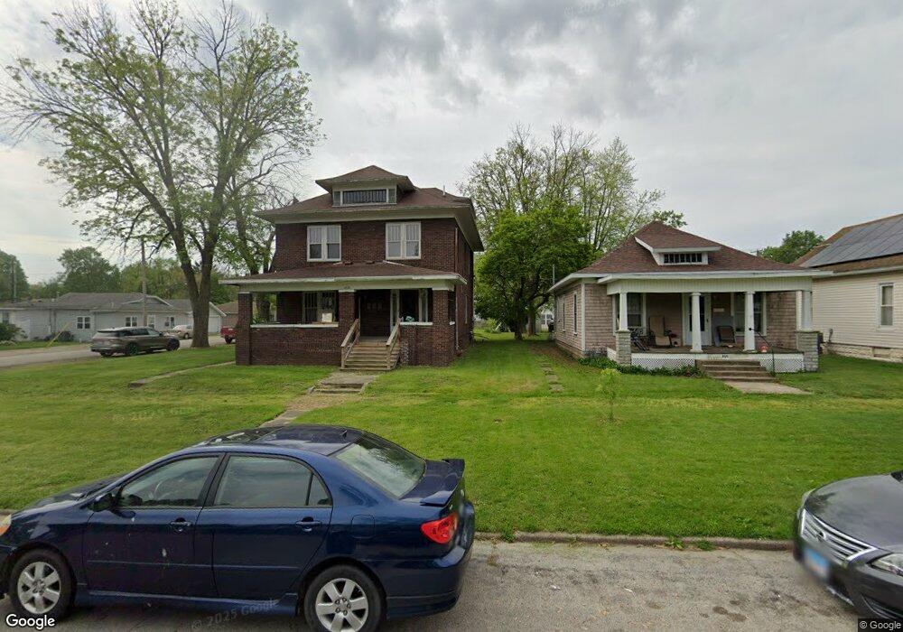 821 Edgar Ave, Mattoon, IL 61938 - photo 1