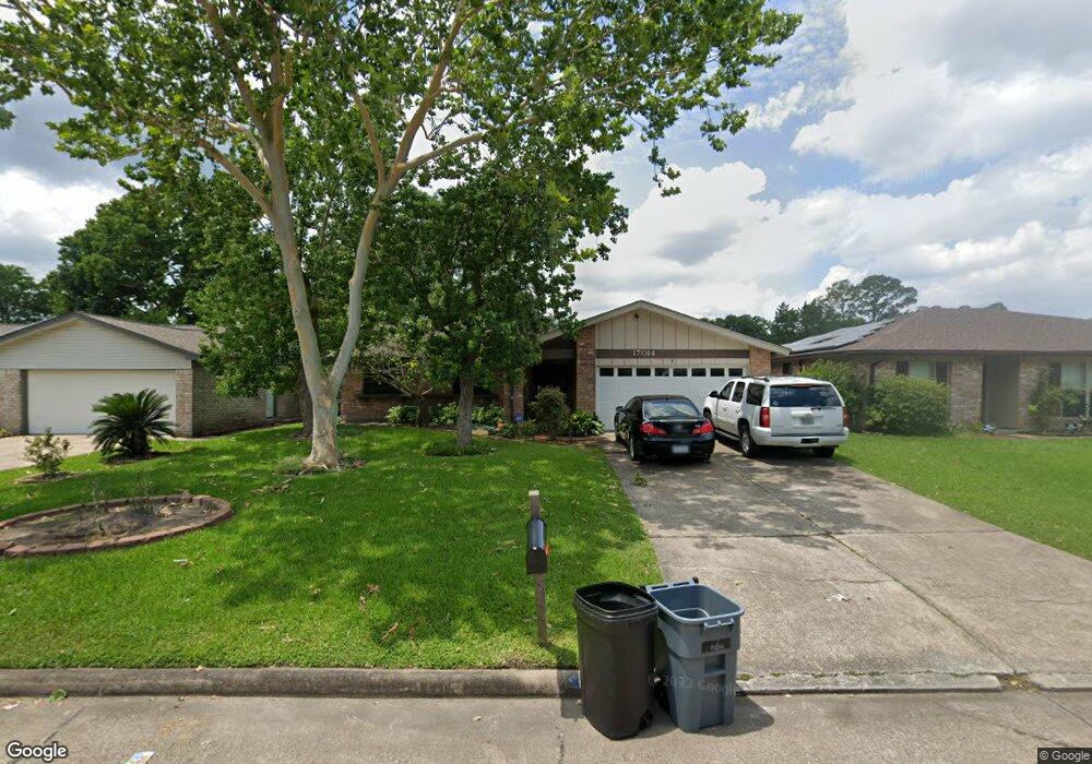 17014 Barcelona Dr, Friendswood, TX 77546 - photo 1