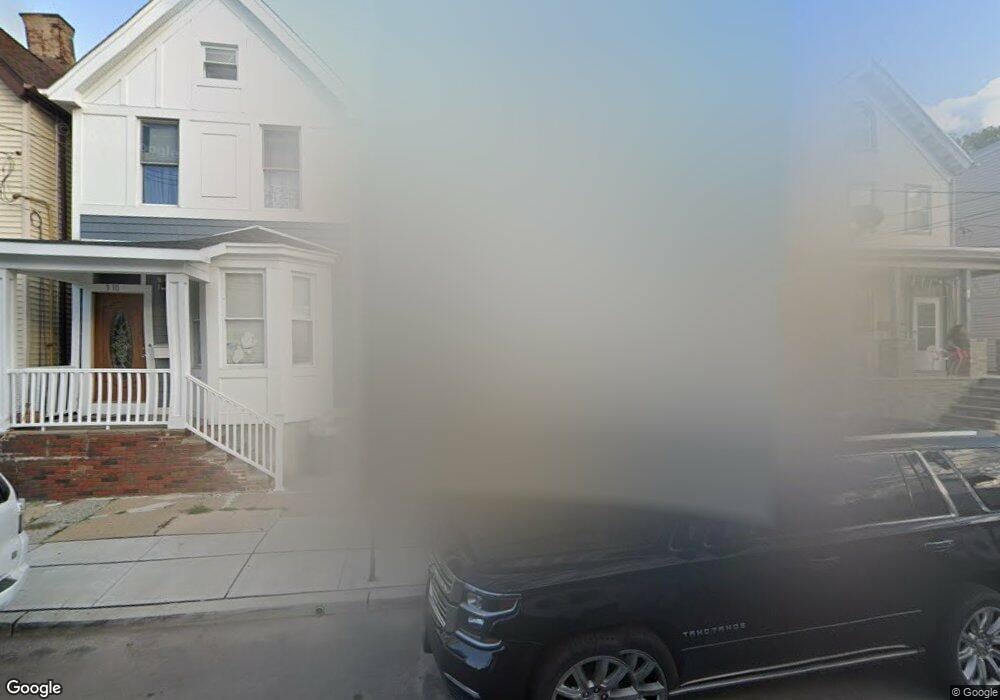 312 S Spring St unit Attic Studio, Elizabeth, NJ 07201 - photo 1