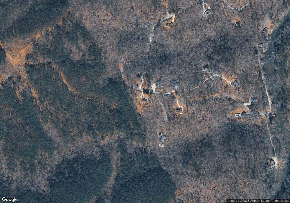 770 N Falling Waters Dr, Demorest, GA 30535 - photo 1