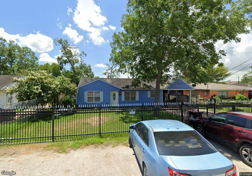 14118 Greenville St, Houston, TX 77015 - photo 1