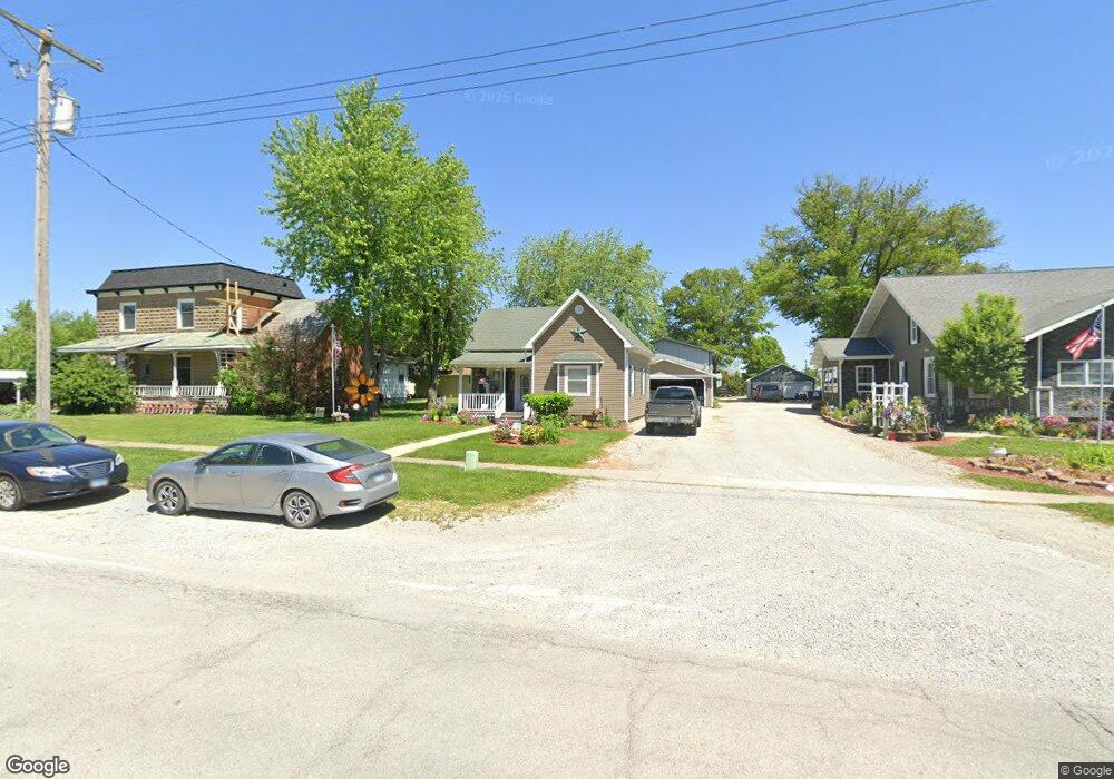 310 E Main St, Stewardson, IL 62463 - photo 1