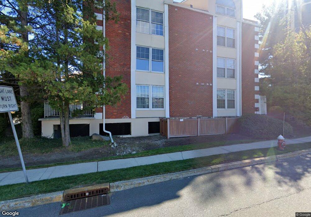 1018 Palisade Ave unit 10, Fort Lee, NJ 07024 - photo 1