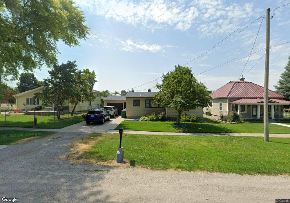 212 W 100 N, Smithfield, UT 84335 - photo 1