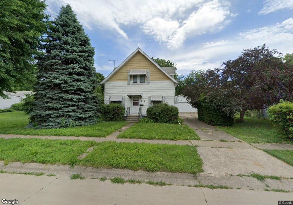 815 E 25th Ct, Des Moines, IA 50317 - photo 1