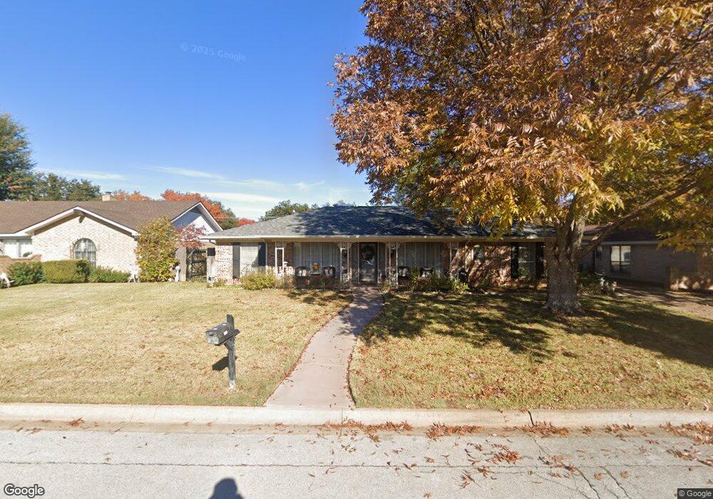 228 Hillview Dr, Hurst, TX 76054 - photo 1