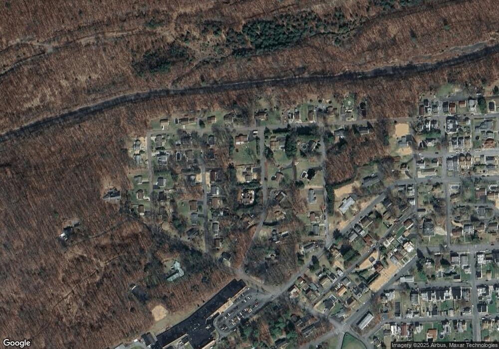 450 Beech St, Coal Township, PA 17866 - photo 1