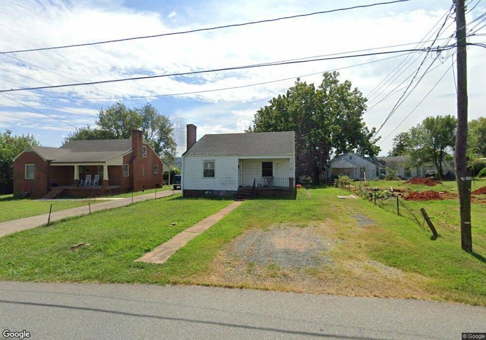 1116 Locust Ave, Charlottesville, VA 22901 - photo 1