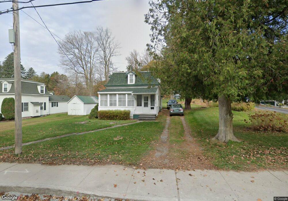 133 Congress St, Saint Albans, VT 05478 - photo 1