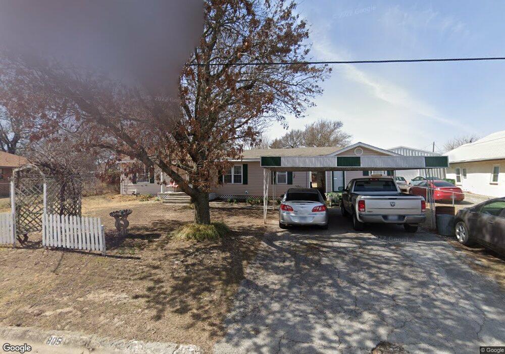 805 N Church St, Decatur, TX 76234 - photo 1