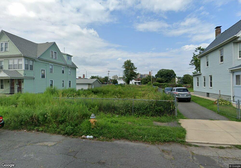 149 Holly St, Bridgeport, CT 06607 - photo 1