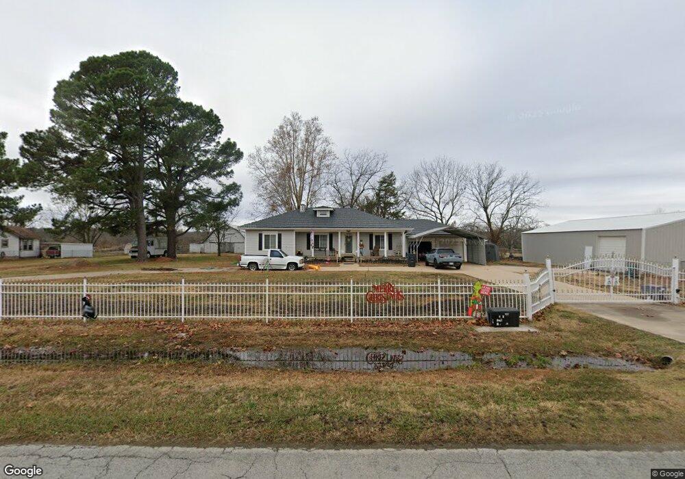 2110 N Oklahoma Ave, Okmulgee, OK 74447 - photo 1