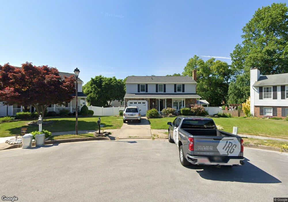 24 Woodmans Ct, Essex, MD 21221 - photo 1