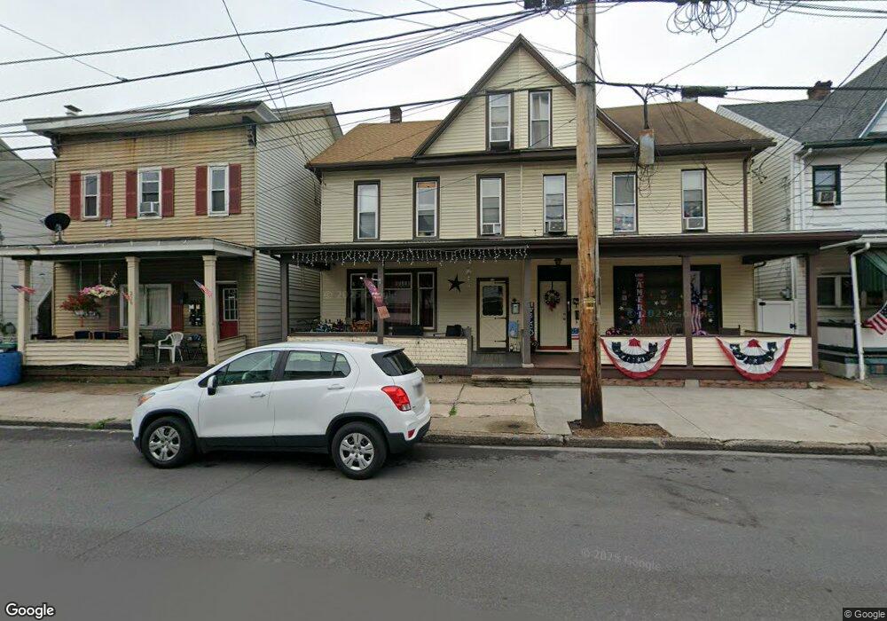 216 Pine St, Tamaqua, PA 18252 - photo 1