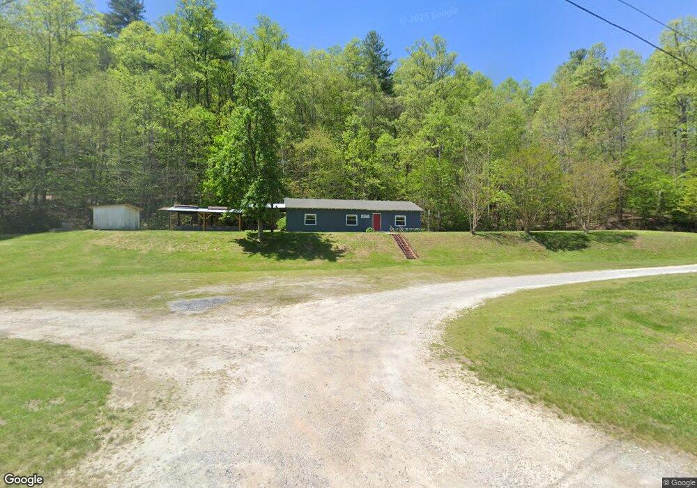 146 Siffords Branch Rd, Purlear, NC 28665 - photo 1