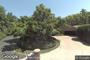 1 Elm Cir, Golf, IL 60029