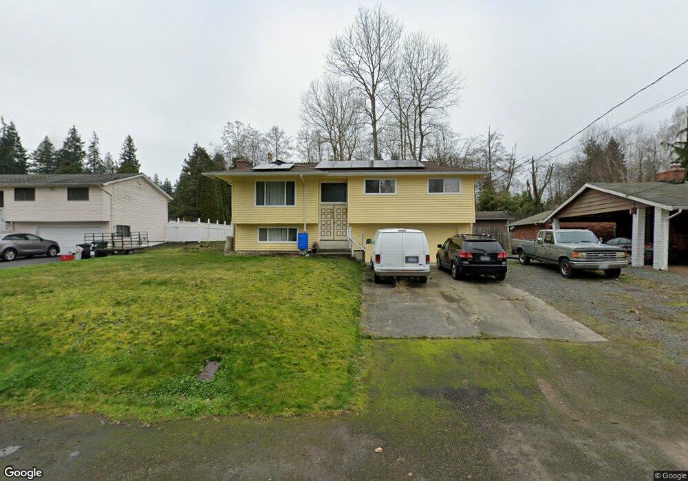 7910 W Glen Dr, Everett, WA 98203 - photo 1
