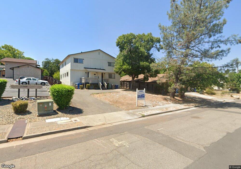 2127 Placer St, Redding, CA 96001 - photo 1