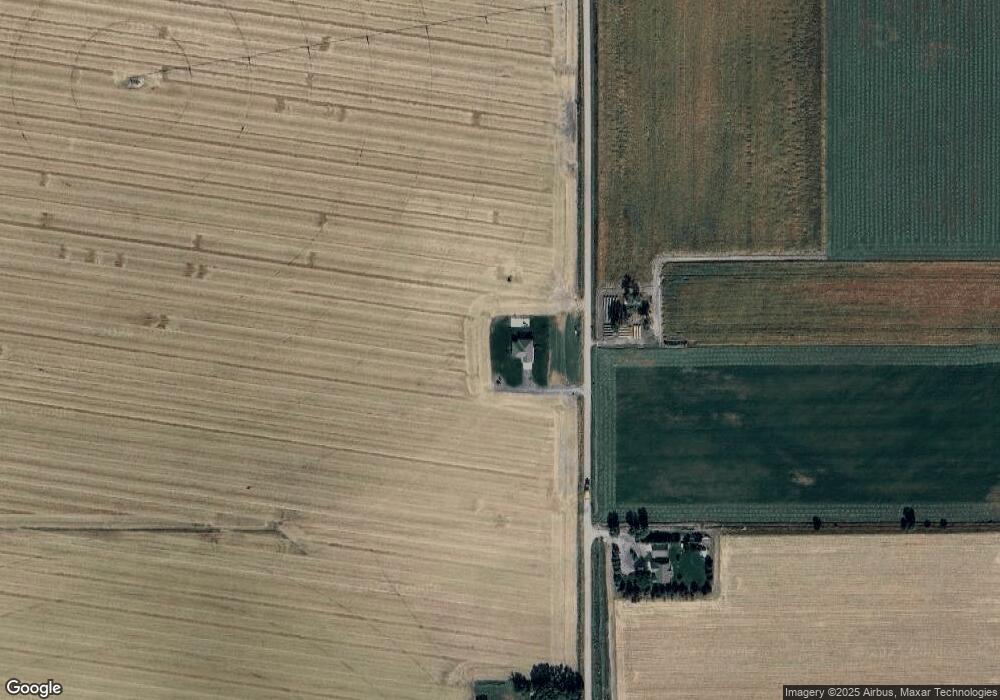 5908 N Wagon Trail Rd, North Platte, NE 69101 - photo 1