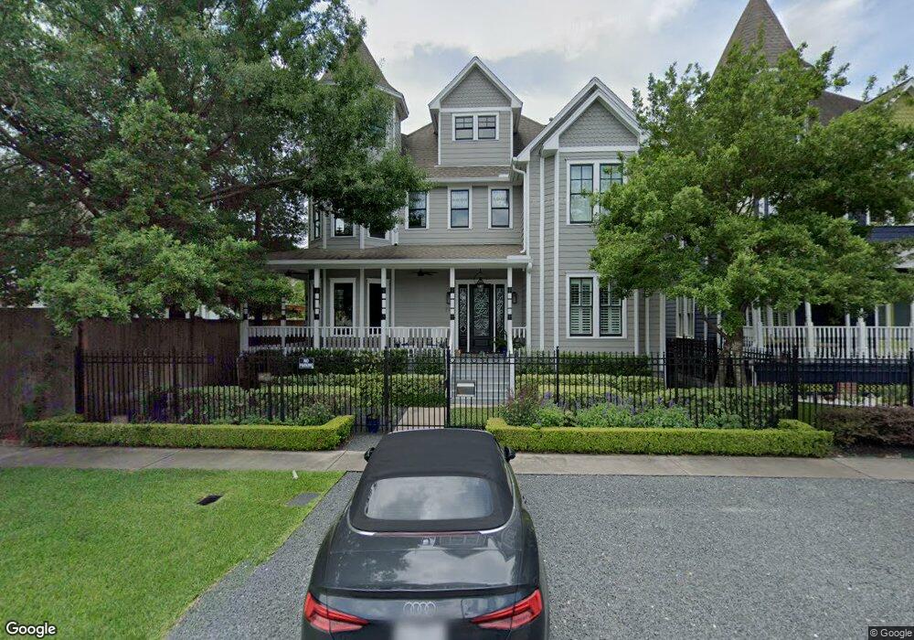 711 Oxford St, Houston, TX 77007 - photo 1