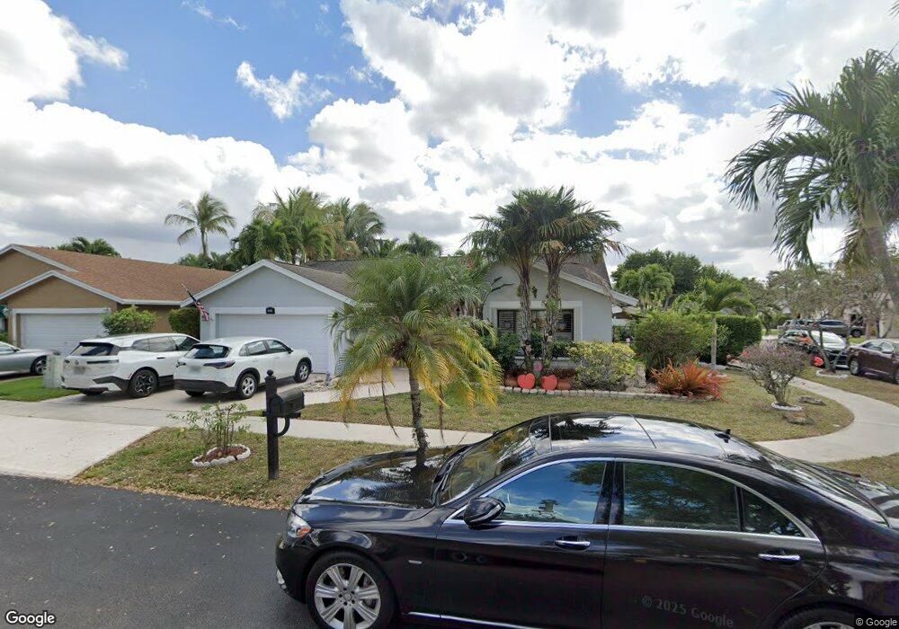 10200 SW 16th Place, Davie, FL 33324 - photo 1