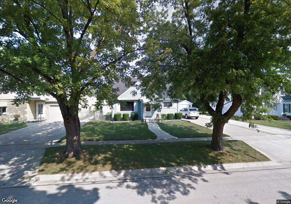 1529 Wall St, Port Huron, MI 48060 - photo 1