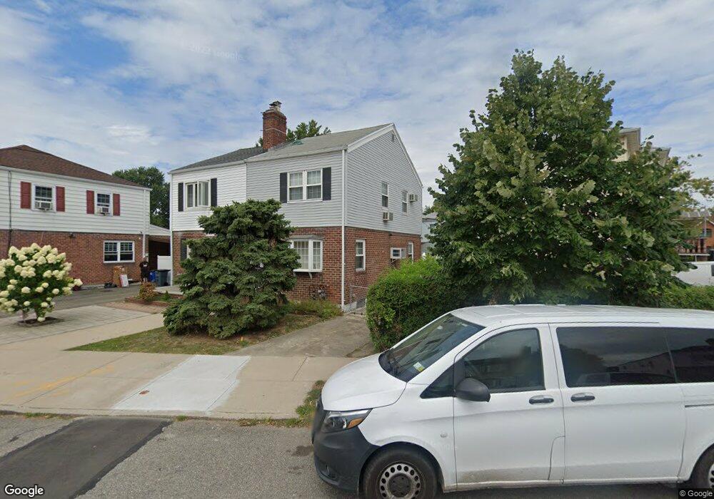 13847 64th Ave, Flushing, NY 11367 - photo 1