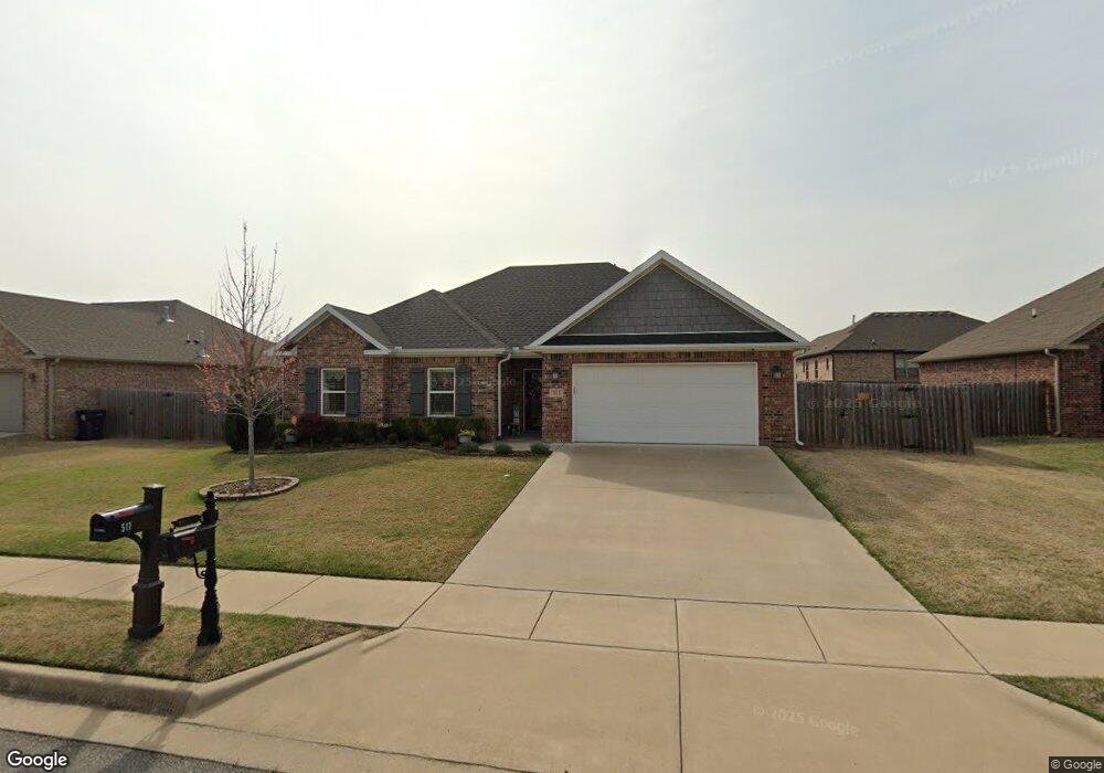 511 Captain Marshal St, Prairie Grove, AR 72753 - photo 1