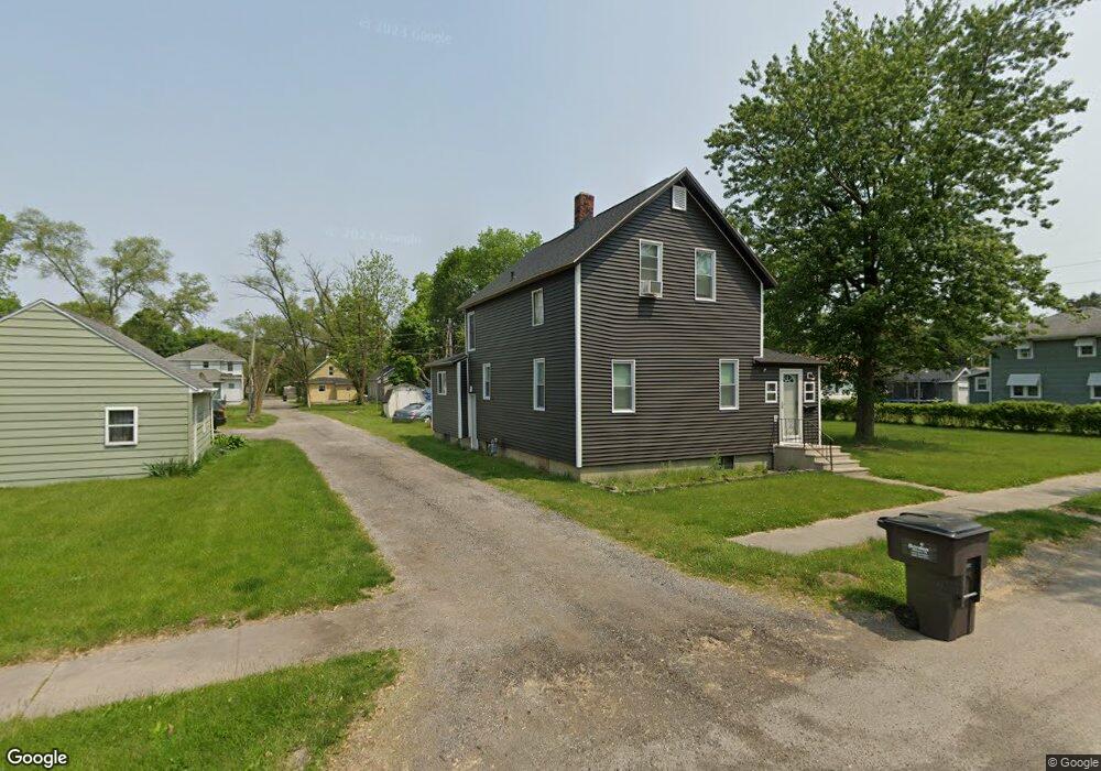 1016 W Hubbard Ave, Elkhart, IN 46516 - photo 1