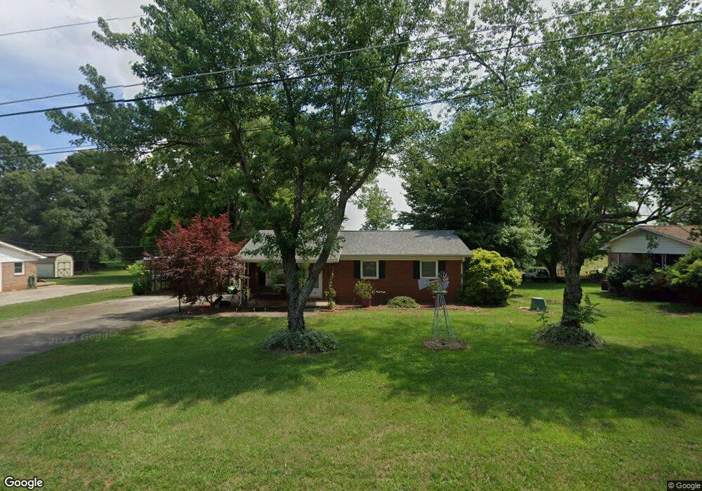 110 Hodge Ln, Statesville, NC 28677 - photo 1