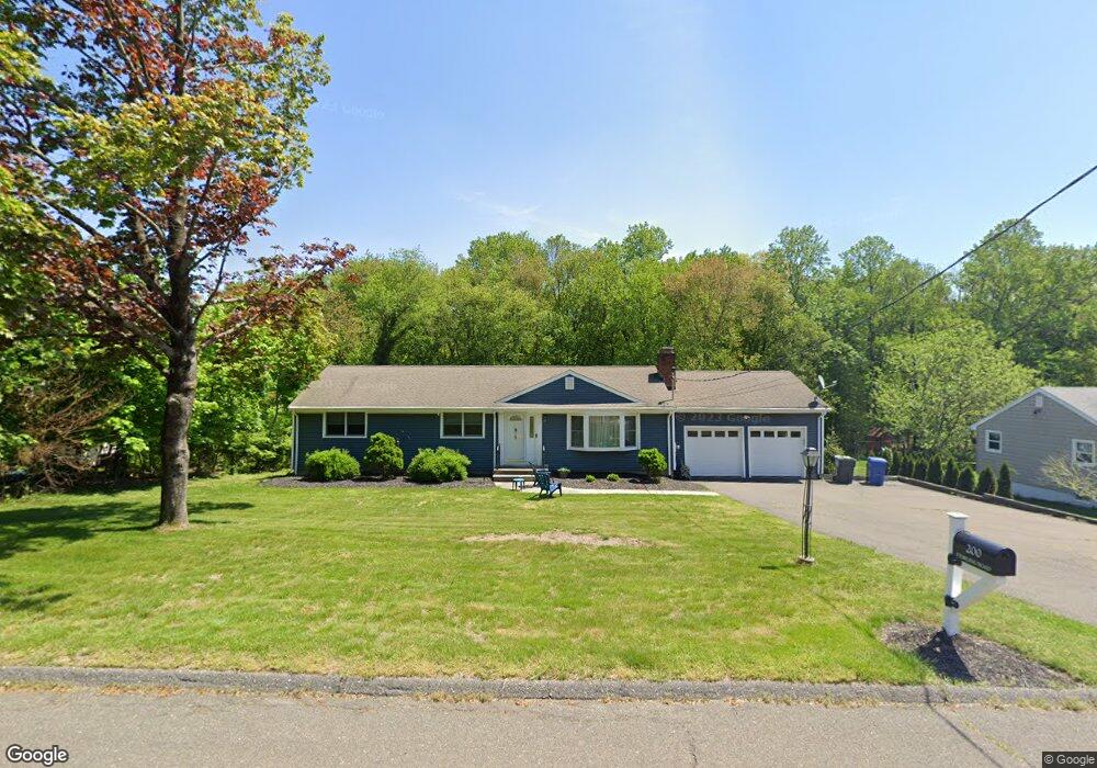 200 Sterling Rd, Trumbull, CT 06611 - photo 1