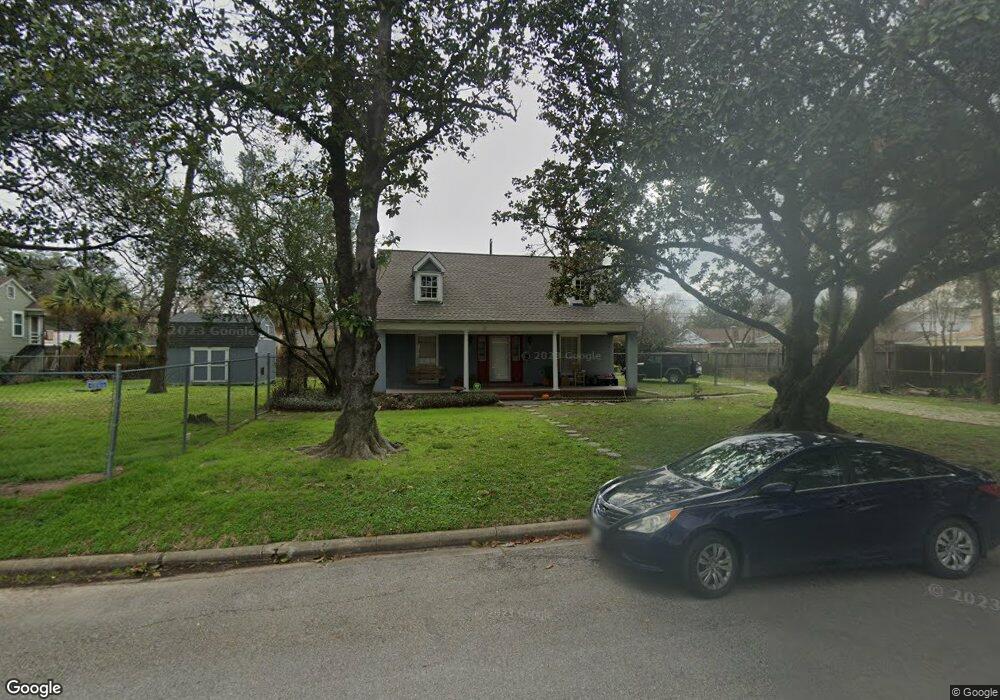 402 English St, Houston, TX 77009 - photo 1