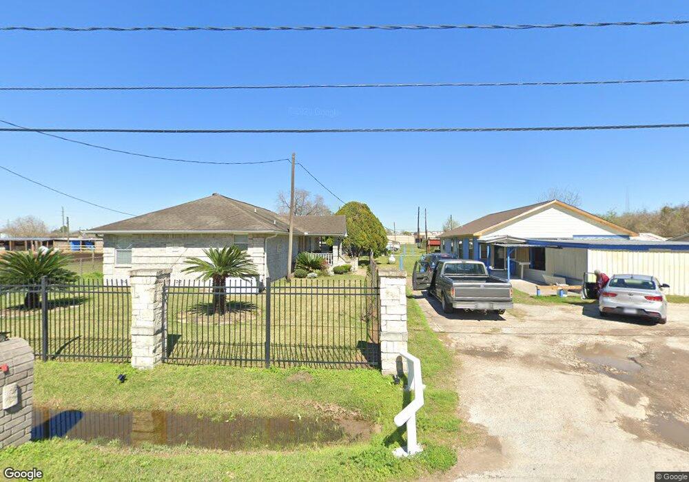 3114 1/2 Hansom Rd, Houston, TX 77038 - photo 1