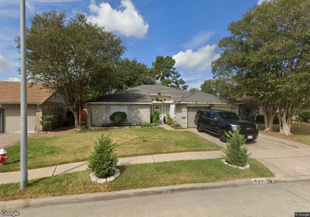7251 Lost Fable Ln, Houston, TX 77095 - photo 1