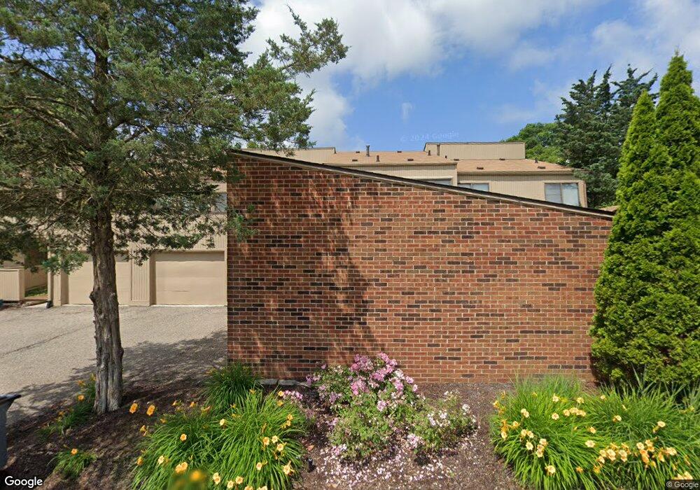 7430 Azalea Ct unit Bldg-Unit, West Bloomfield, MI 48322 - photo 1